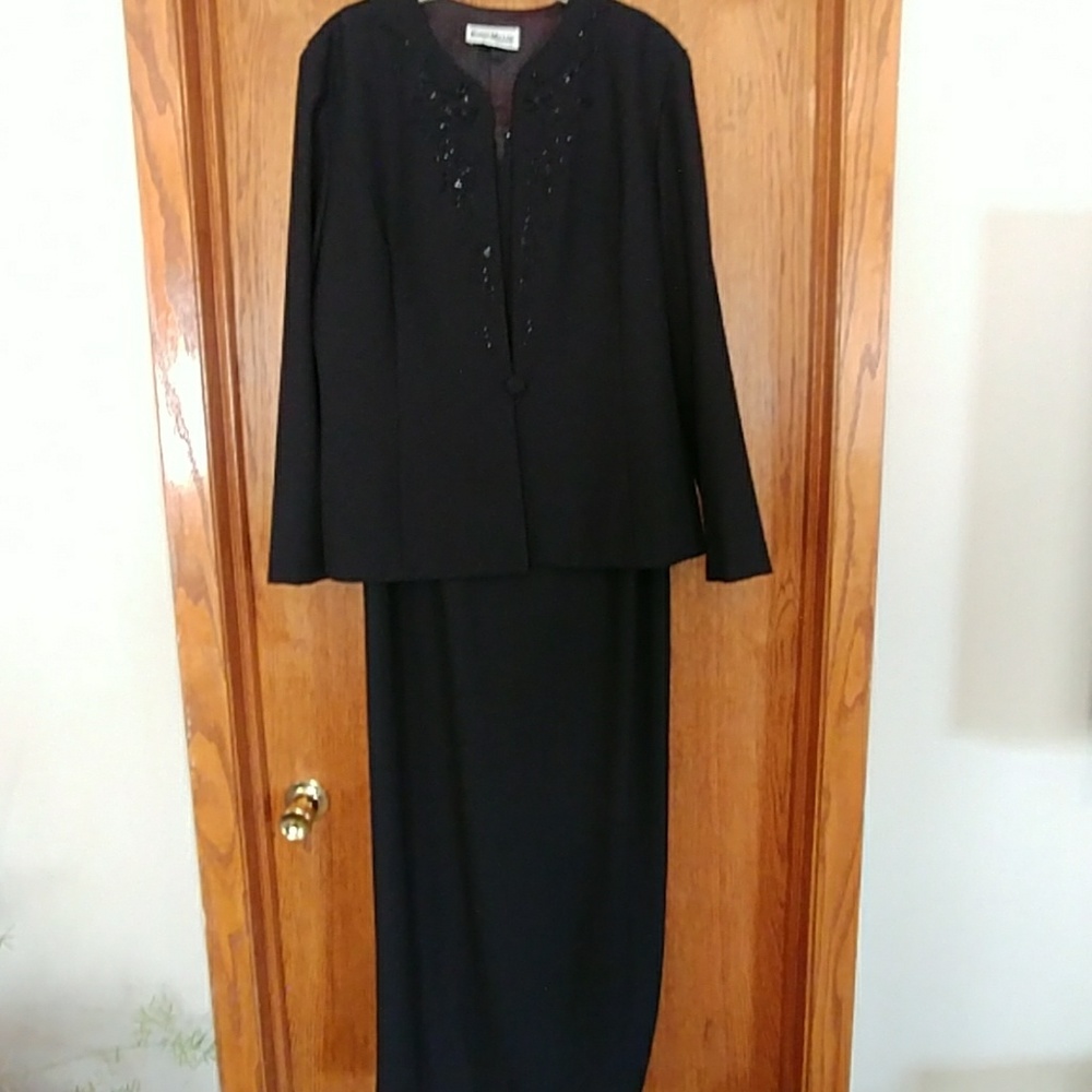 Karen Miller size 16 formal wear gown